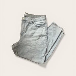 Ava & Viv High Rise Skinny Jeans – Light Wash – Size 22